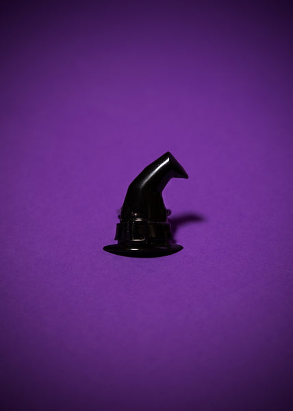 Witch Hat Scarf Slide